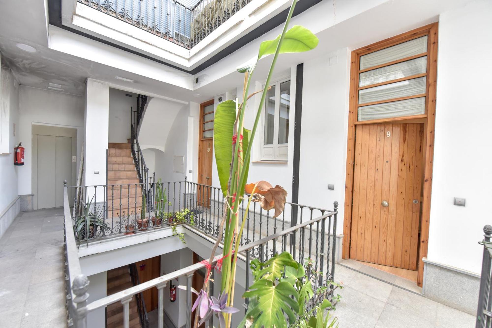 New! Bohemian Center Apartment セビリア エクステリア 写真